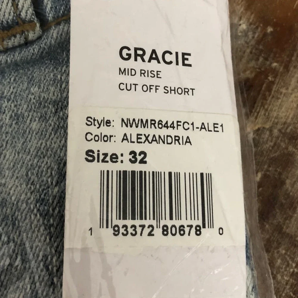 Hudson Gracie Shorts Mid Rise Cut Off Short Distressed Denim Alexandria NWT 32